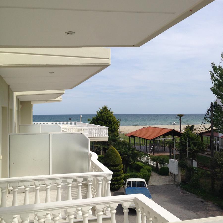 Hotel Akrogiali Korinos Exterior photo